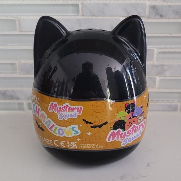 Squishmallows Halloween 4” Mystery Capsule - Picture 1 of 8